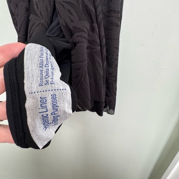 NWT Swim Solutions Women's Tummy-Control Swim Dress Created for Macy's Size 12 - Picture 12 of 12